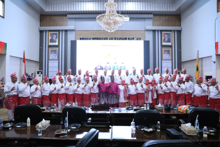 DPRD Rokan Hulu Gelar Paripurna Istimewa Dalam Rangka HUT Rohul Ke-26 Tahun 2025