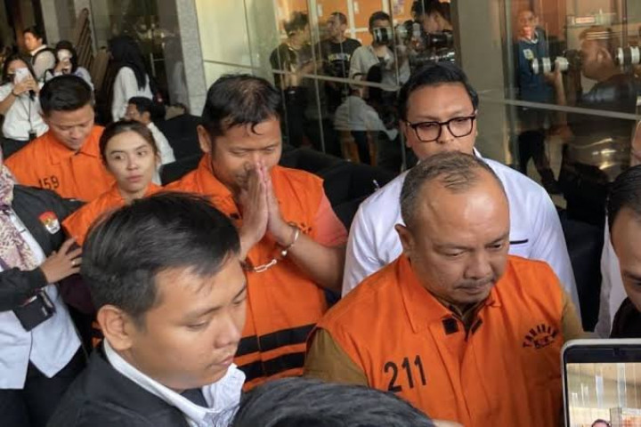 OTT BNPB Bikin Geger! KPK Temukan Emas, Tabungan Emas, dan Kripto Senilai Miliaran Rupiah